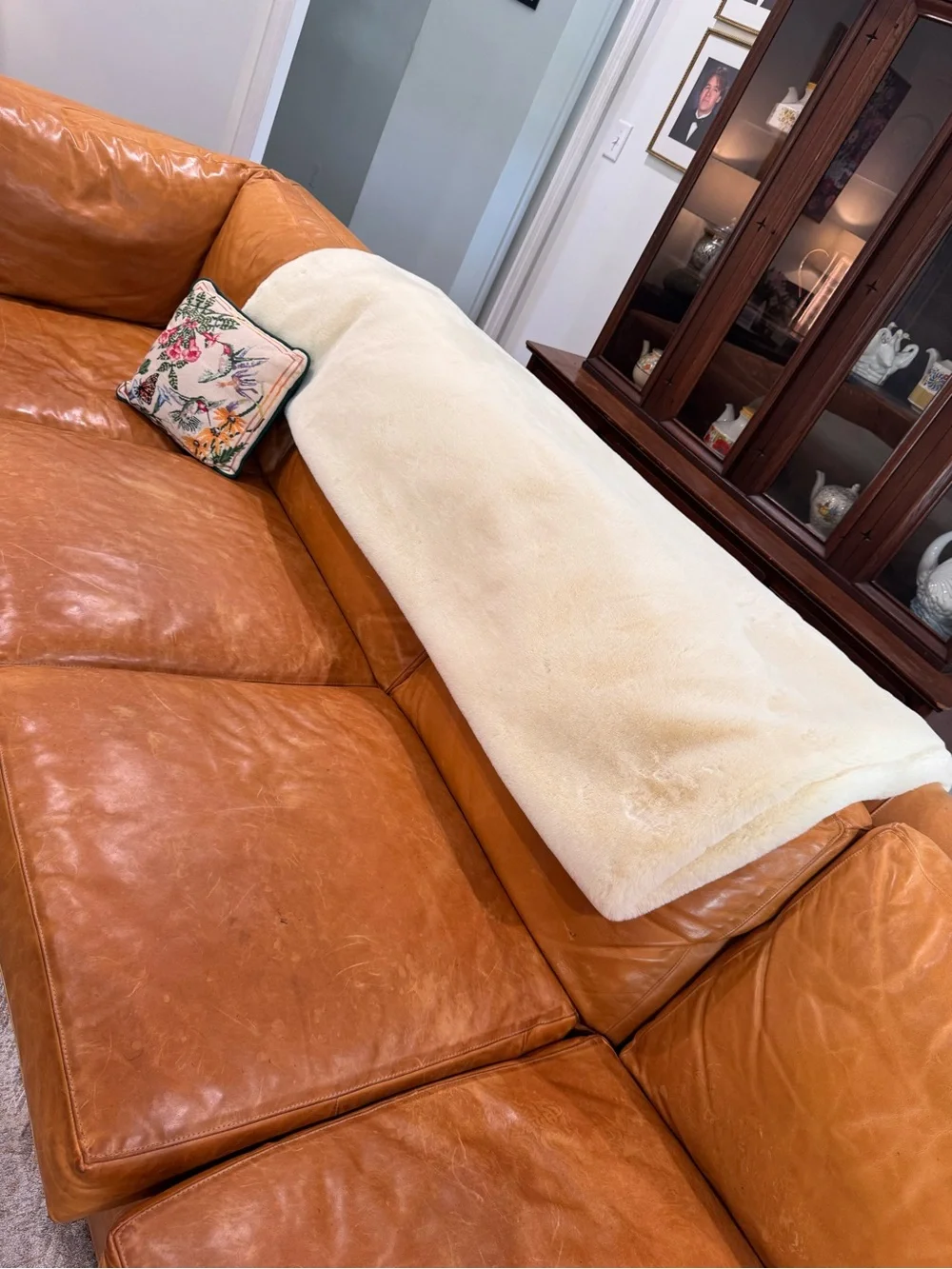 Anthropologie  Like New Sophie  Faux Fur Throw 60x70 Inches